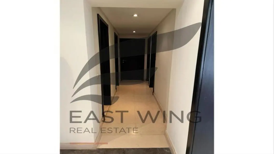 Stunning Apartment for Sale with Ample Space
