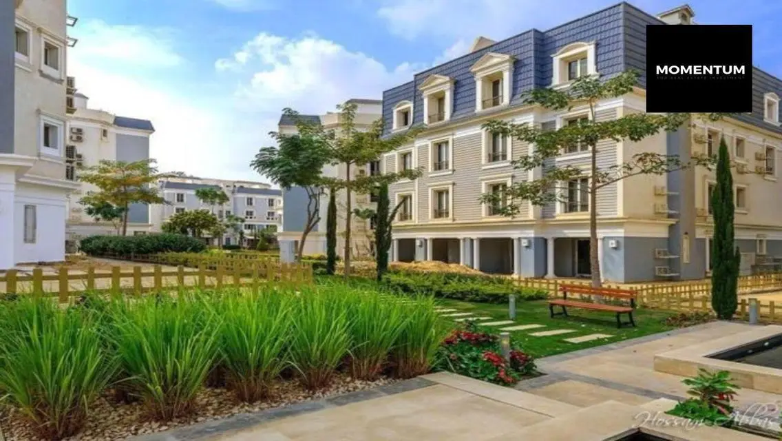 Luxury Apartment with Mountain View in City 169
