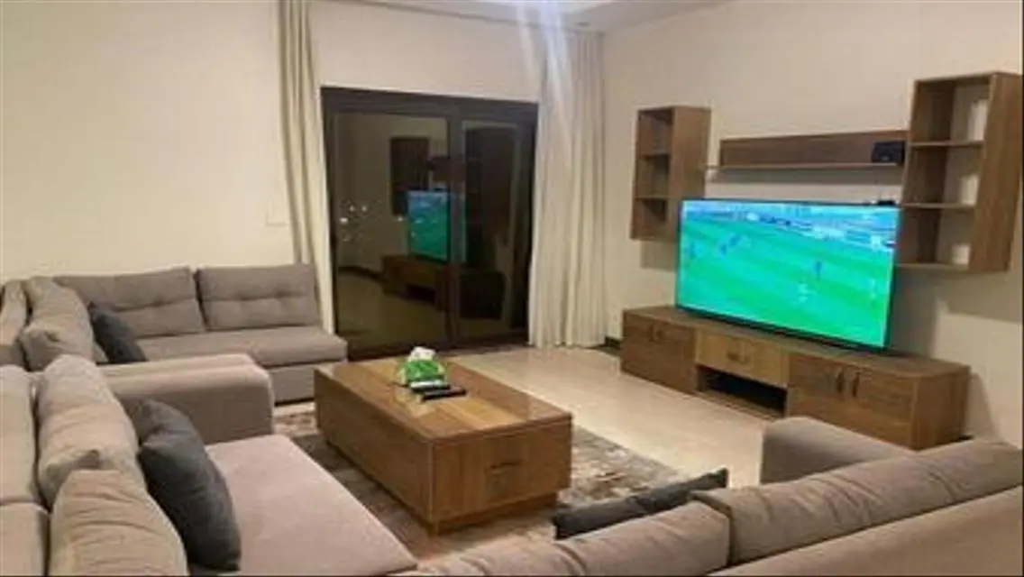 Spacious 150 sqm Apartment in Helmy