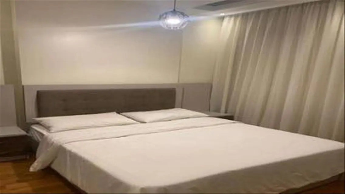 Spacious 150 sqm Apartment in Helmy