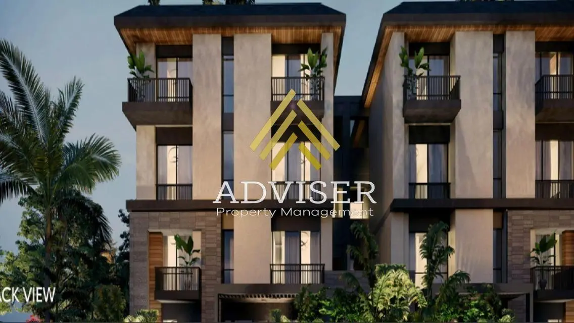 Luxury Villa in AUC by the Waterway