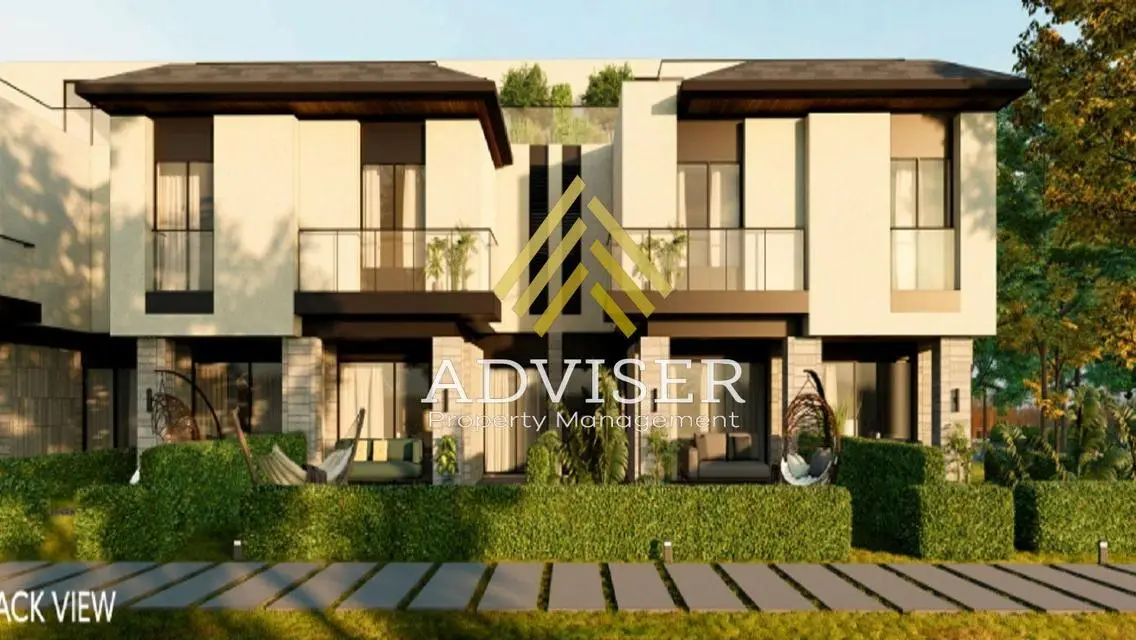 Luxury Villa in AUC by the Waterway