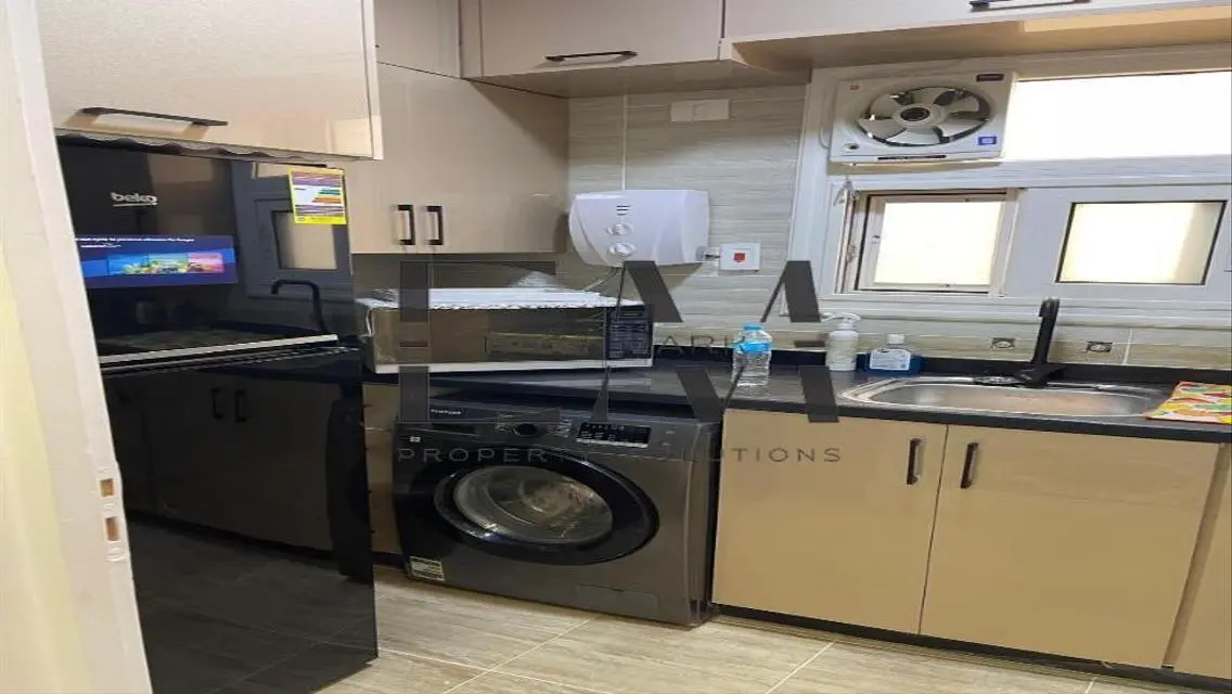 Luxury Apartment in B12 with Private Garden