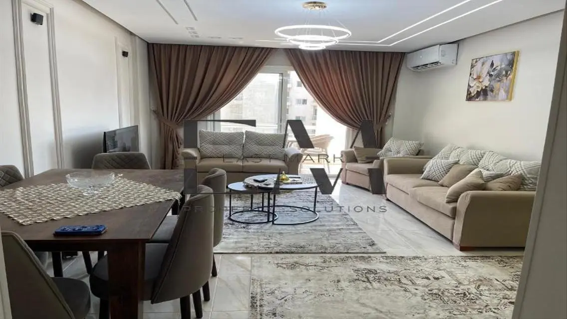 Luxury Apartment in B12 with Private Garden
