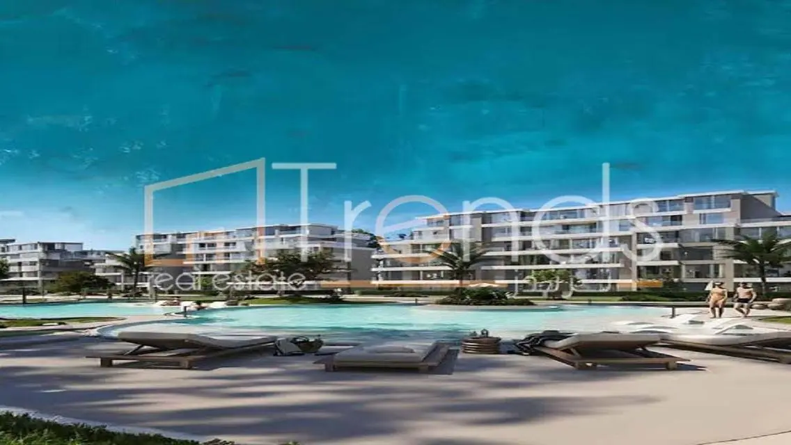 Luxury Apartment for Sale with Stunning Lake View