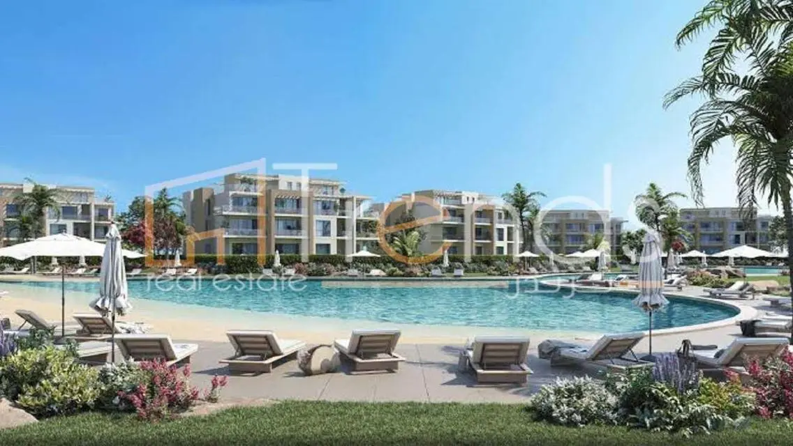 Luxury Apartment for Sale with Stunning Lake View