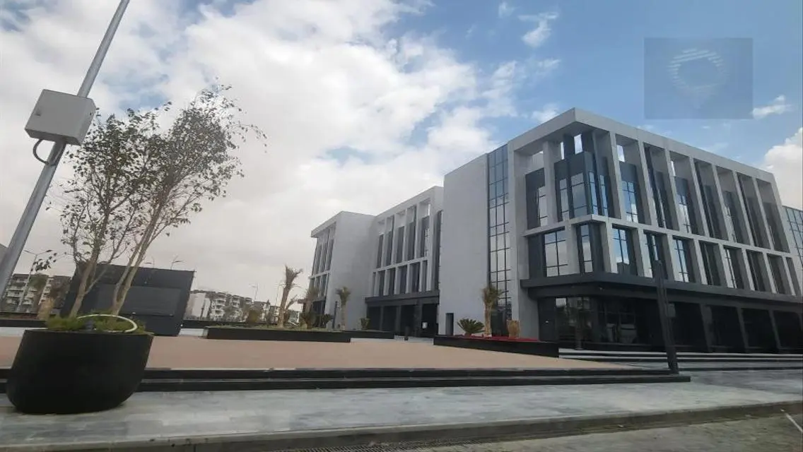 Office for Sale in 65 East Hub Mall