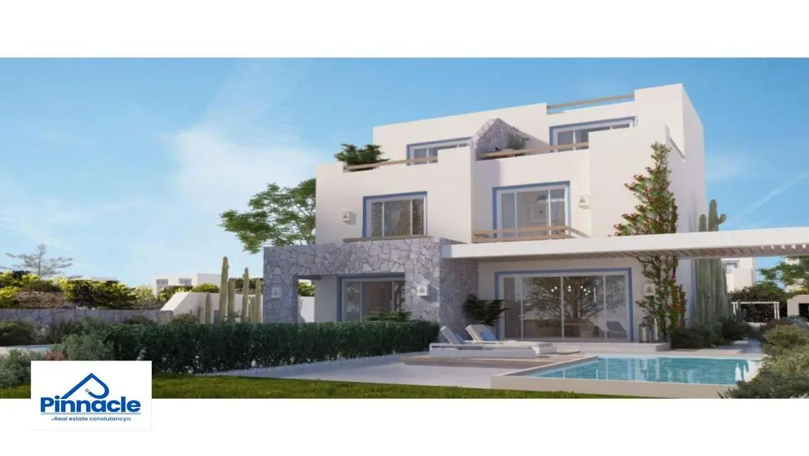 Luxury Villa with Private Garden and Balcony
