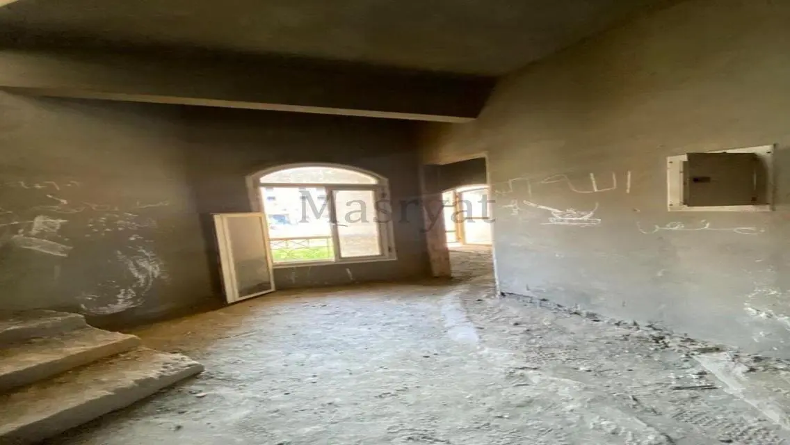 فيلا فاخرة في AUC مع مسبح وحديقة خاصة