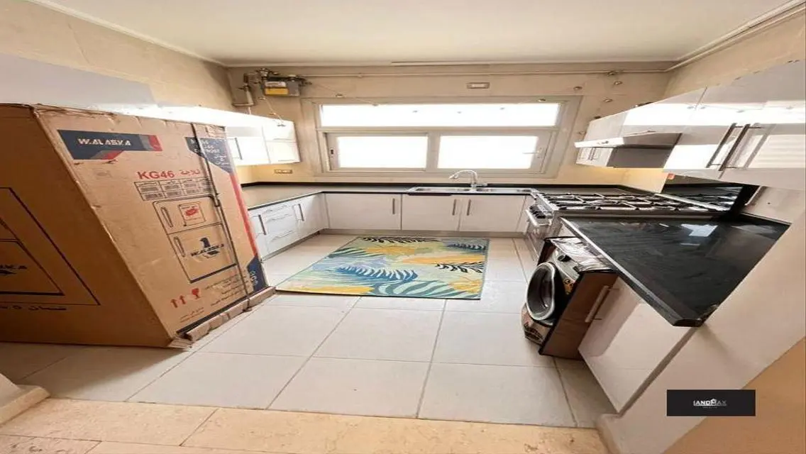 Luxury Apartment for Sale Near Cinemas