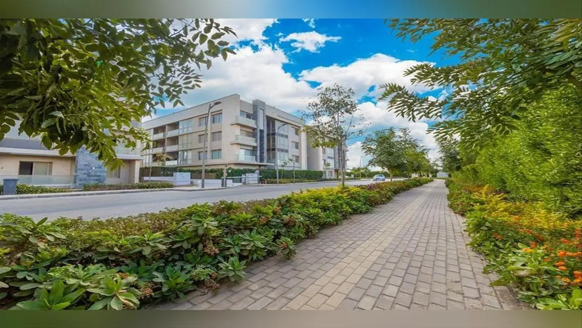 Luxurious Home for Sale in a Prestigious Community