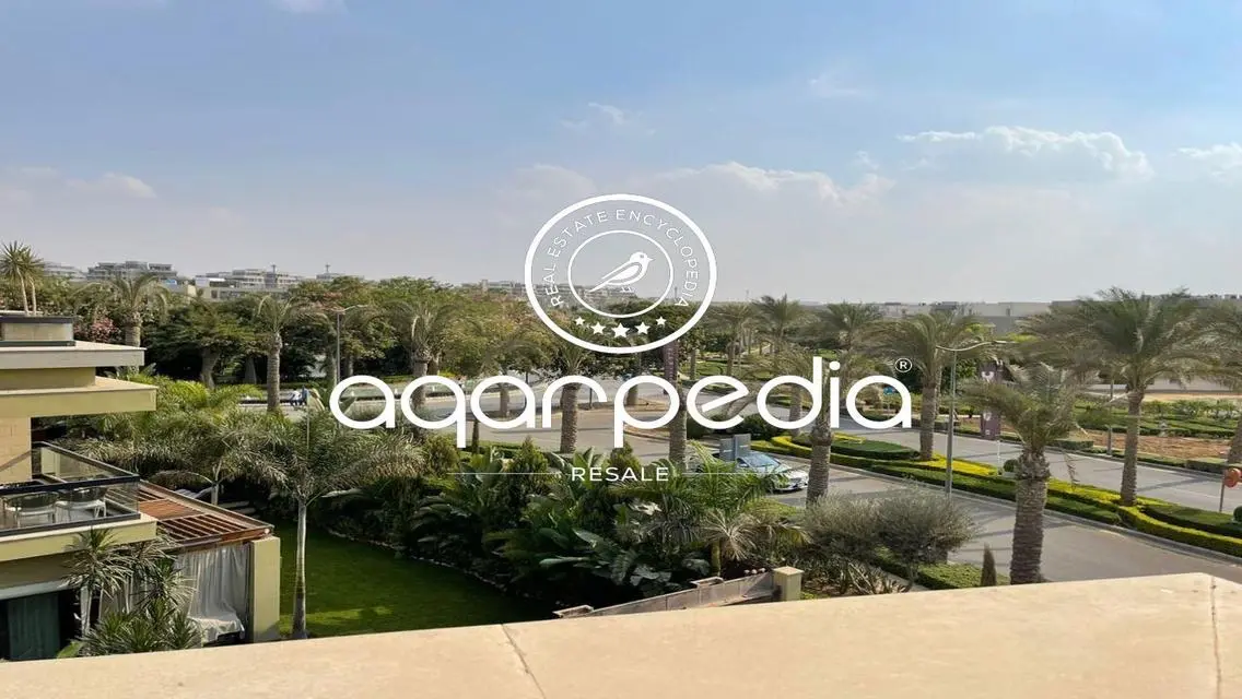 Luxury Villa with Private Garden and Pool in Prime Location