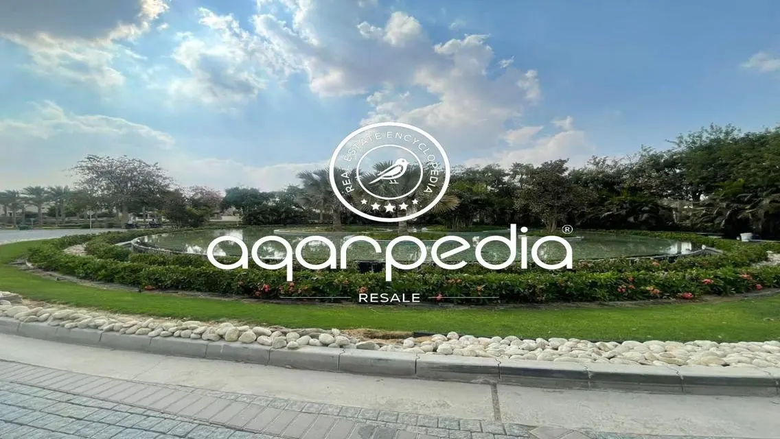 Luxury Villa with Private Garden and Pool in Prime Location