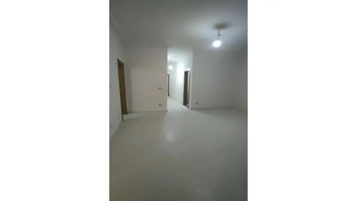 Luxury Apartment for Sale, 800 Sq. M.