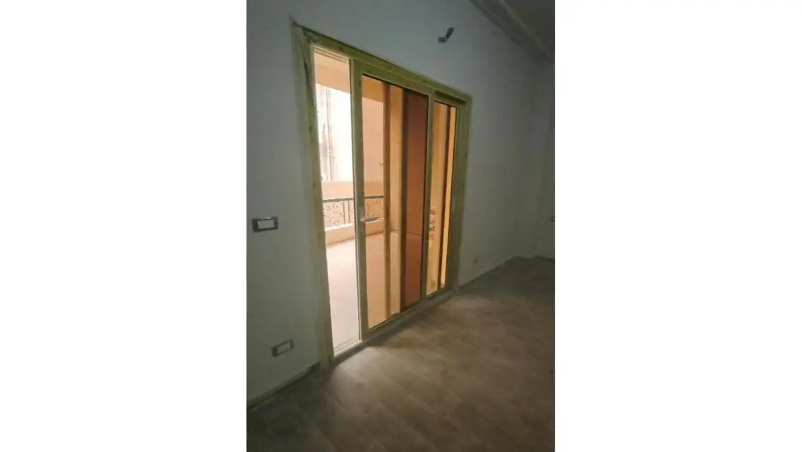 Luxury Apartment for Sale, 800 Sq. M.