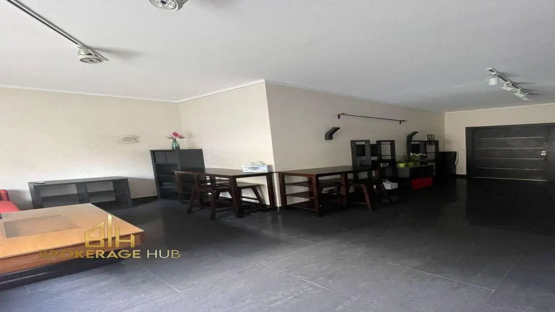 Luxury Apartment for Rent in Prime Location