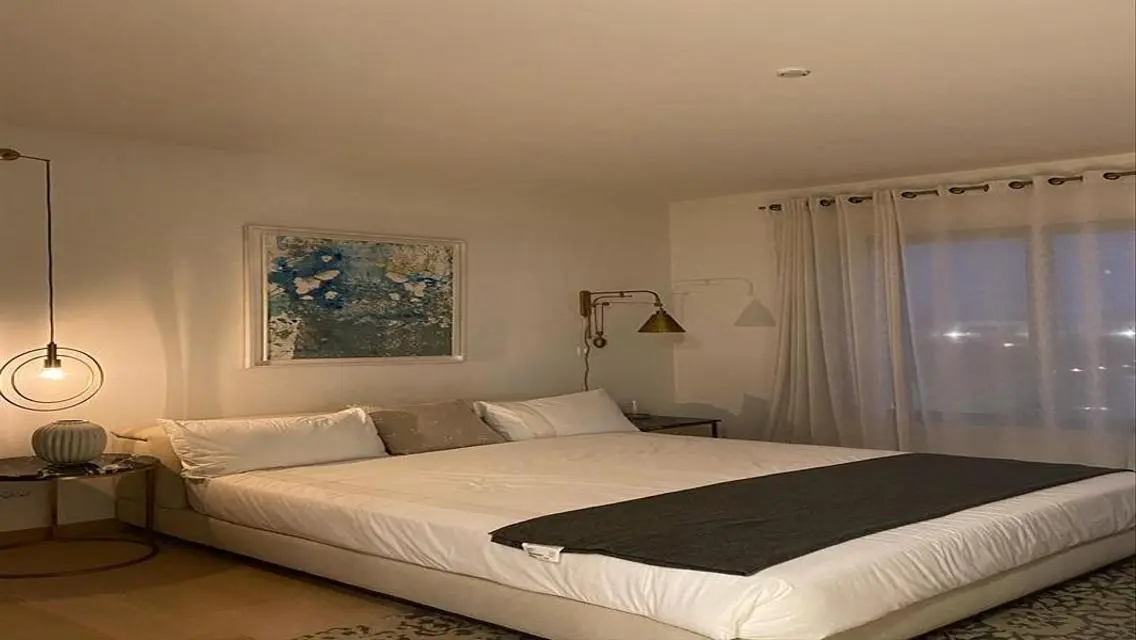 Luxurious Apartment with 450sqm in Prime Location