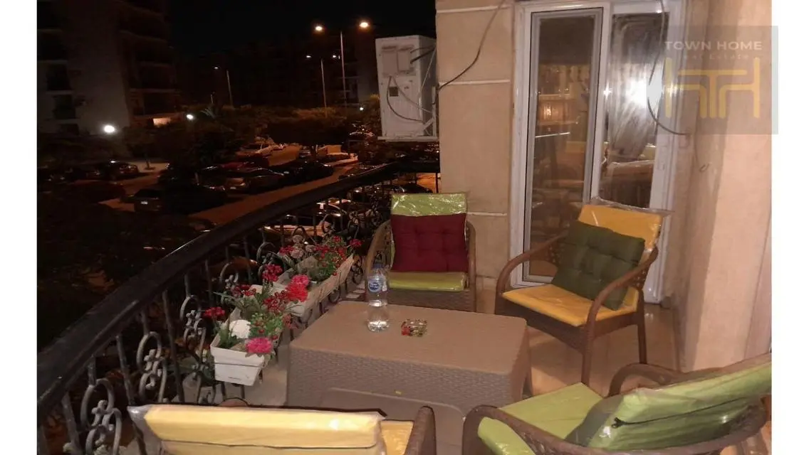 شقة ممتازة للبيع في موقع مميز