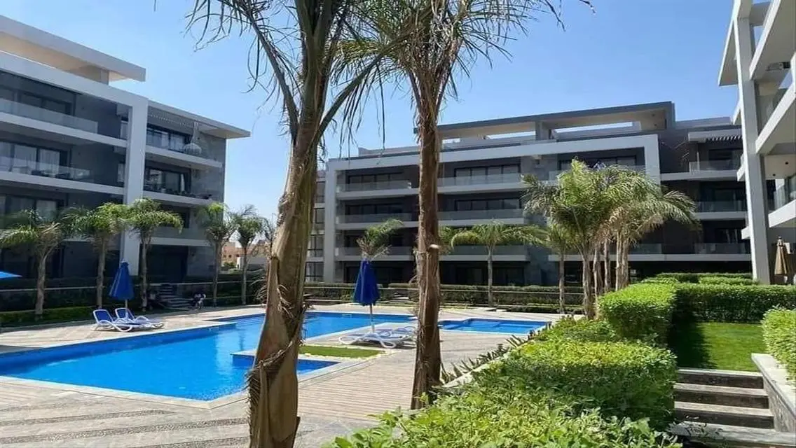 Exceptional Commercial Property with Spacious Area in a Prime Location