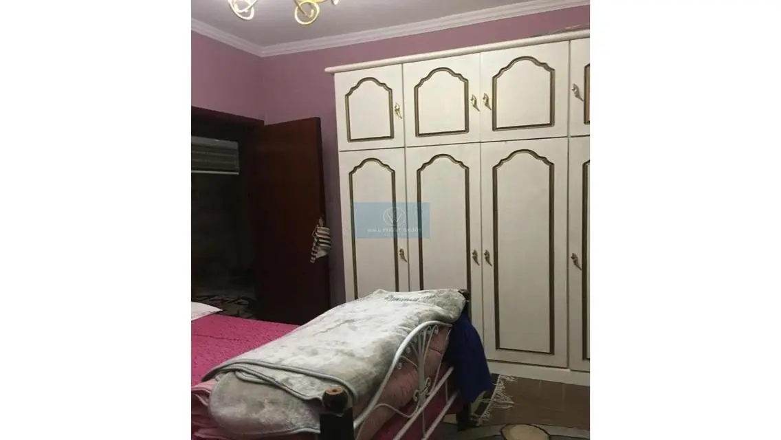 شقة مميزة للبيع بمساحة 230 متر في ١٢٠