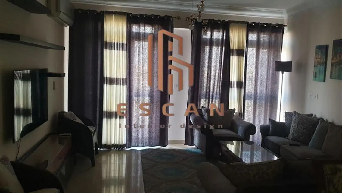 شقة ديلوكس رائعة في موقع مميز بسعر مغري