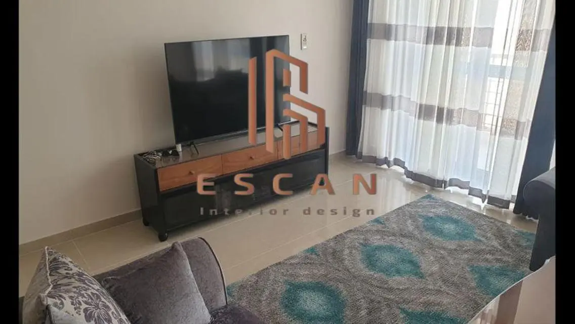 شقة ديلوكس رائعة في موقع مميز بسعر مغري
