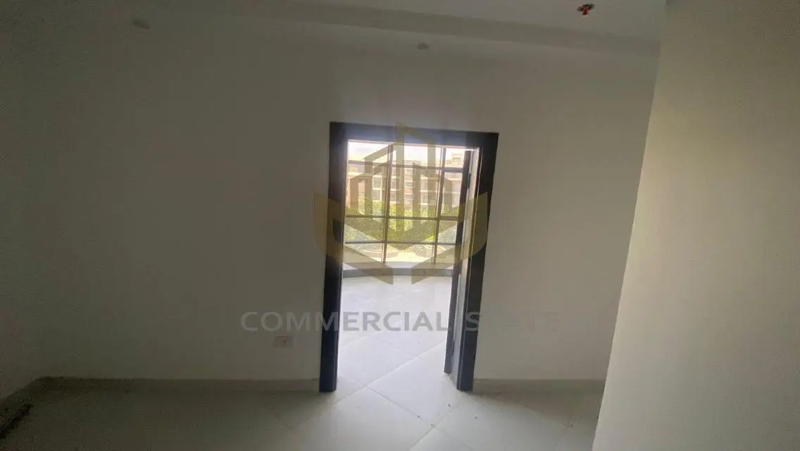 Commercial Property in State 8 for 900,000 EGP