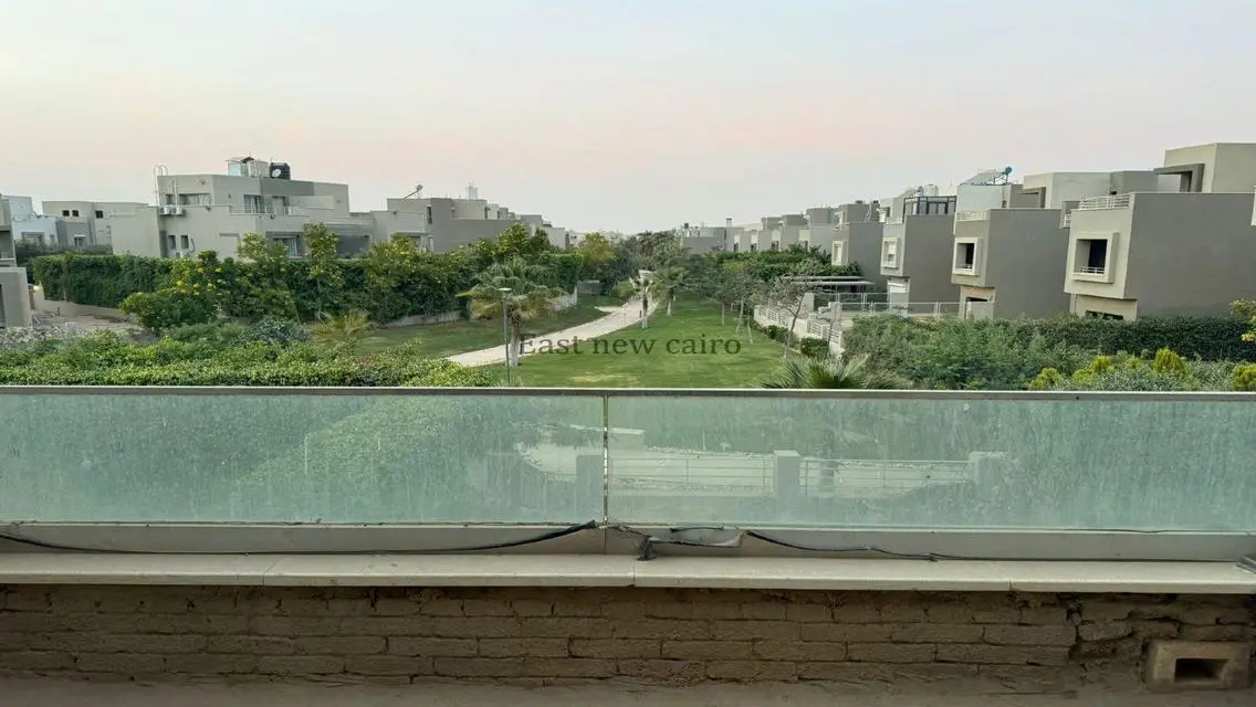 Luxury Apartment of 300 sqm with Private Garden and Pool
