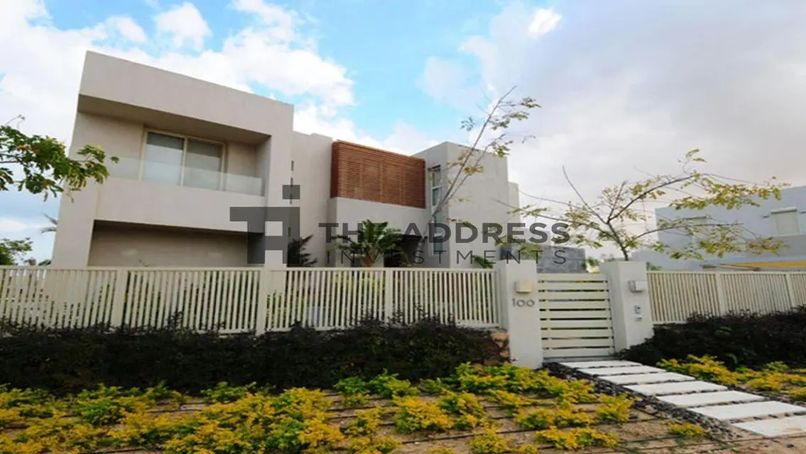 Luxury Villa with Private Pool and Garden