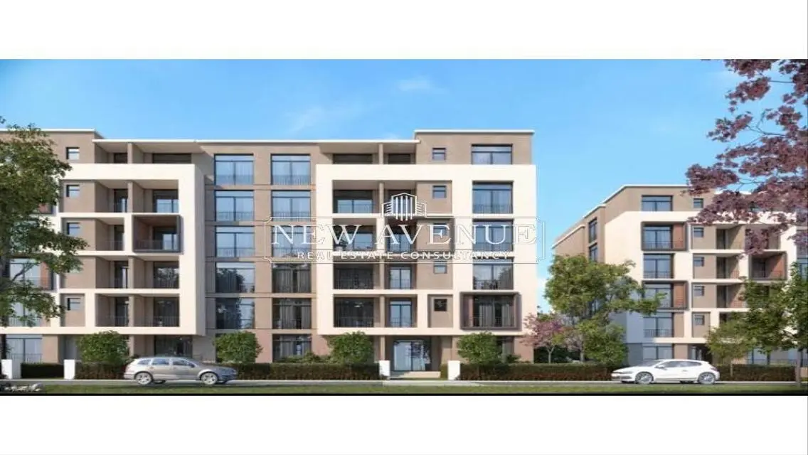 3-Bedroom Apartment with Balcony in MNHD