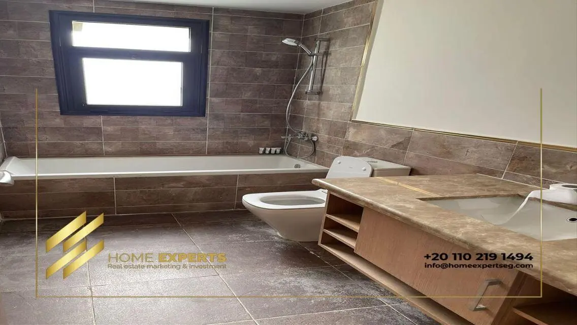Luxury Apartment with 350 sqm and Full Amenities