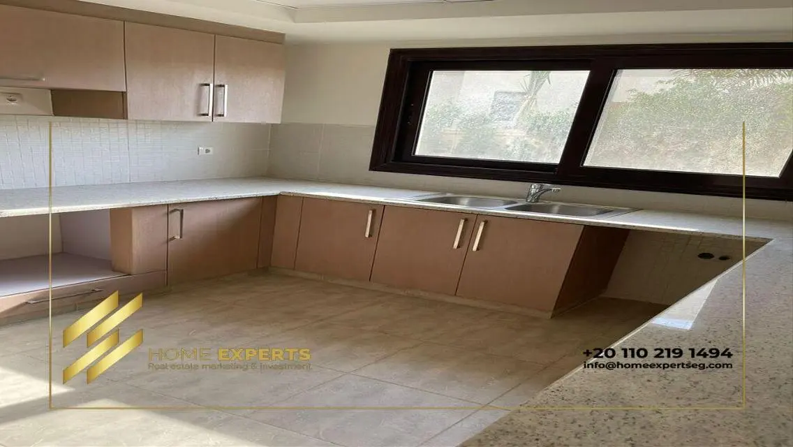 Luxury Apartment with 350 sqm and Full Amenities