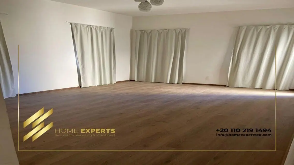 Luxury Apartment with 350 sqm and Full Amenities