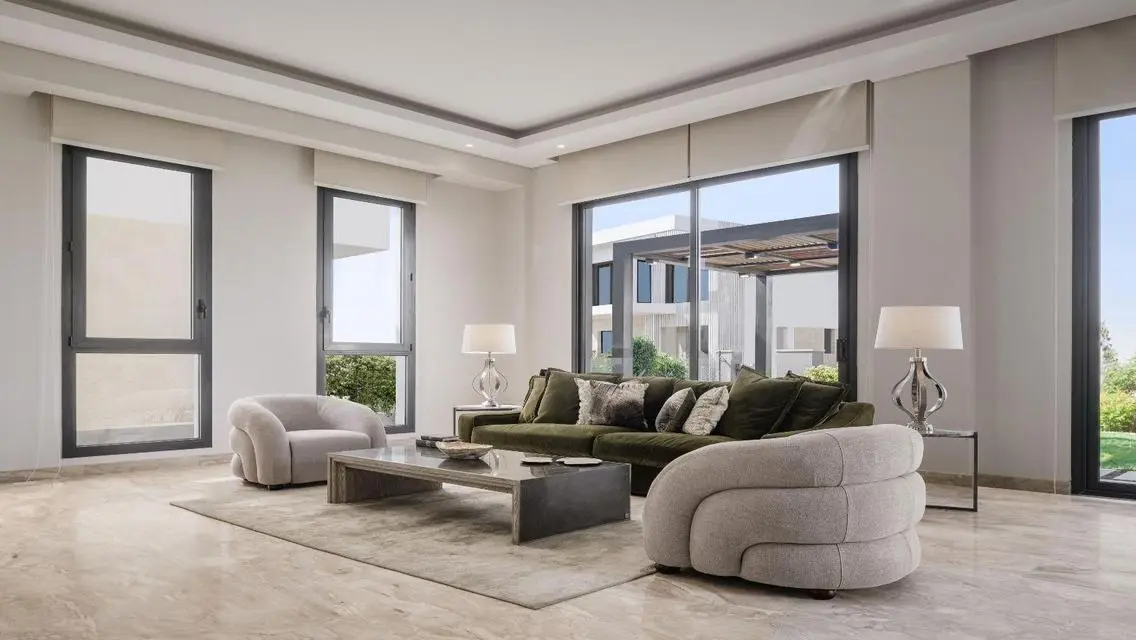 Luxury Villa with Stunning Lake View