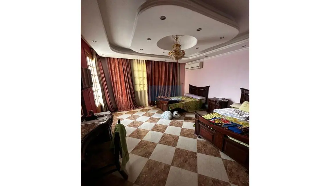 Luxury Apartment for Sale in Prime Location - 400 Sq. M