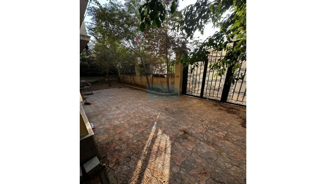 Luxury Apartment for Sale in Prime Location - 400 Sq. M