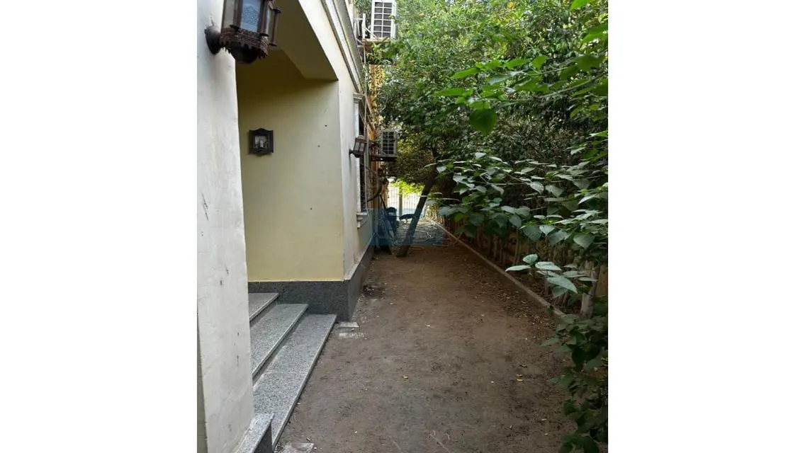 Luxury Apartment for Sale in Prime Location - 400 Sq. M