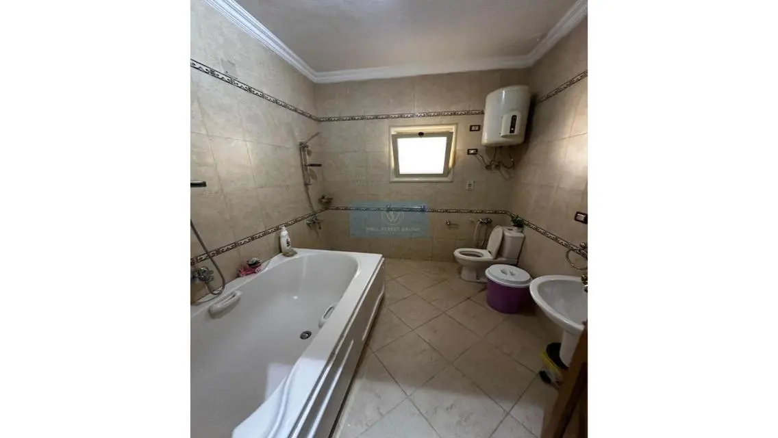 Luxury Apartment for Sale in Prime Location - 400 Sq. M