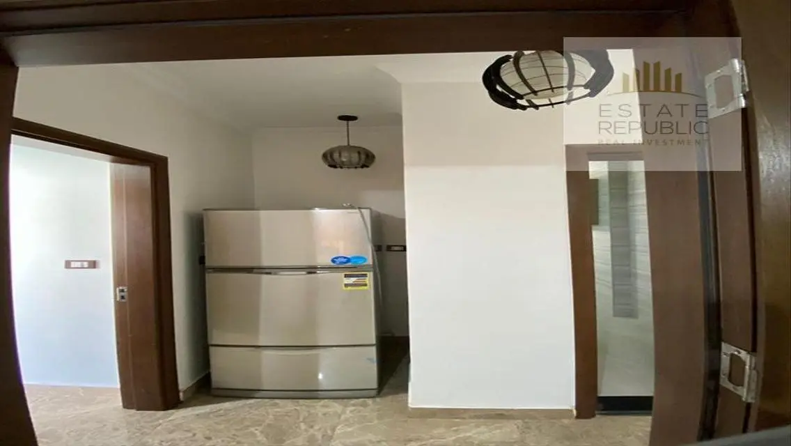 Luxury Apartment for Rent by the Lakes