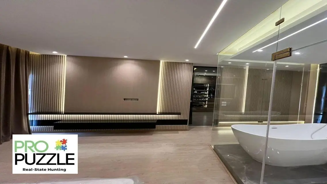Standalone Villa for Rent in Hyde Park