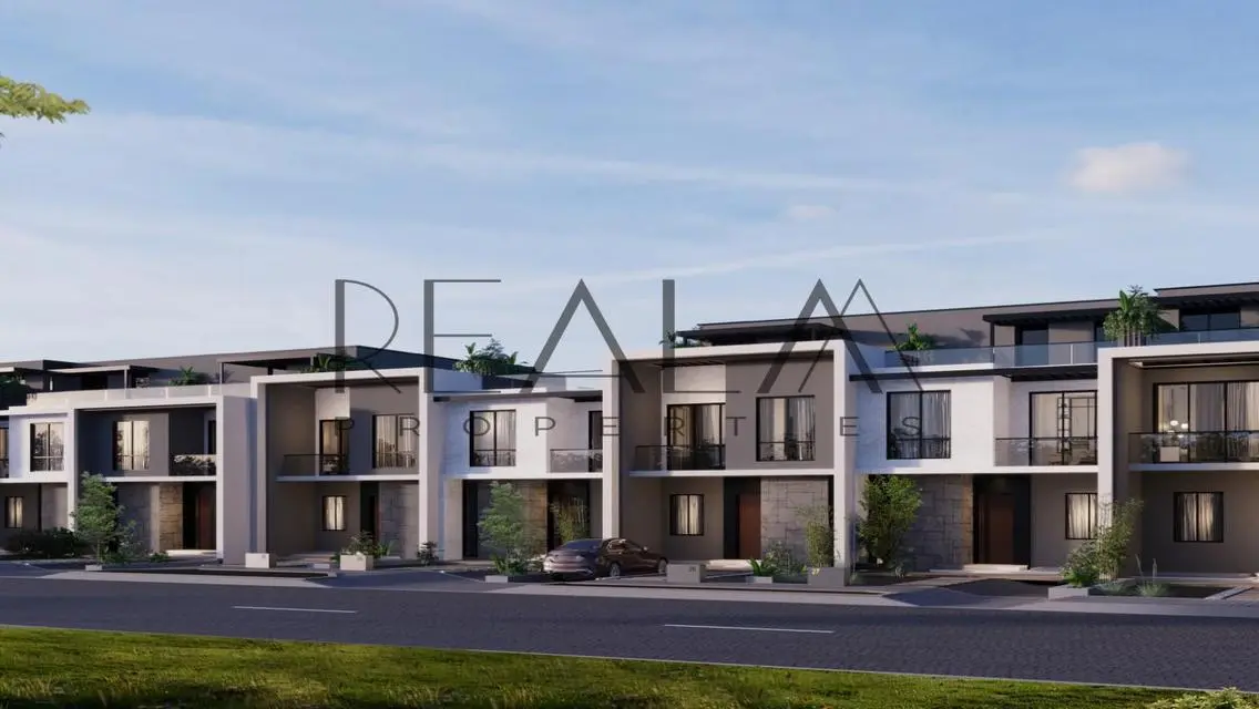 Luxury Apartment in Club Hills Compound