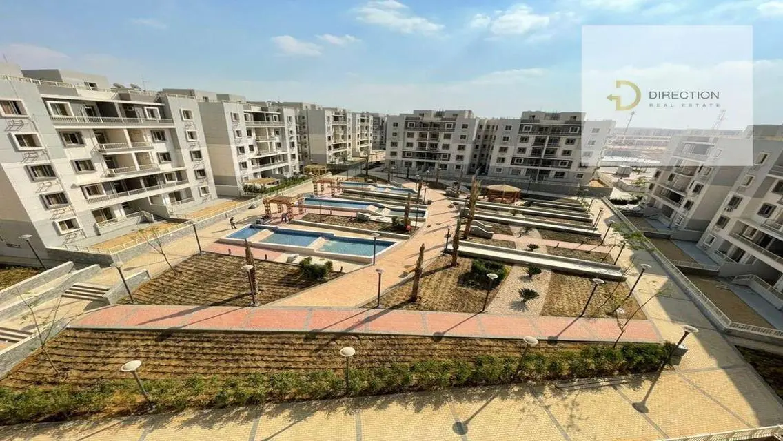 Luxury Villa for Sale in Jayd 24
