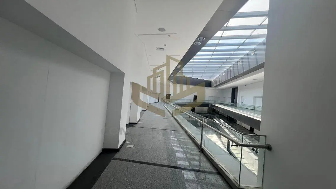 Commercial Space for Rent in State 8