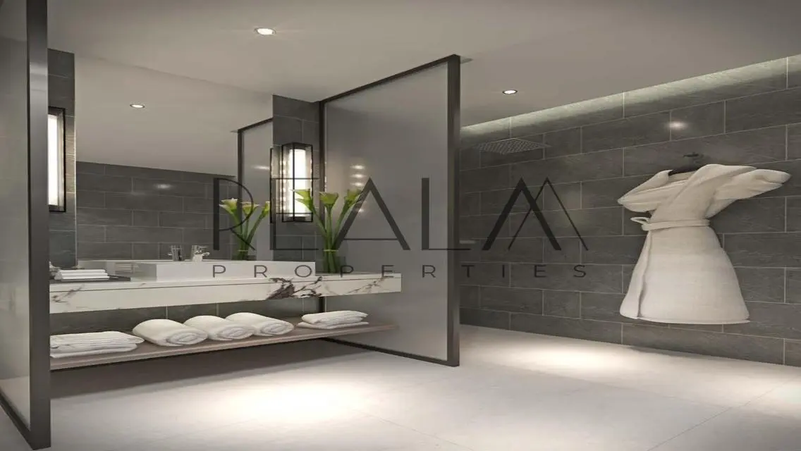 Luxury Villa for Sale in 7y
