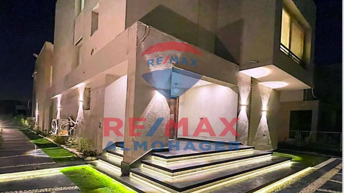Luxury Apartment for Sale - 290 sqm in Prime Location