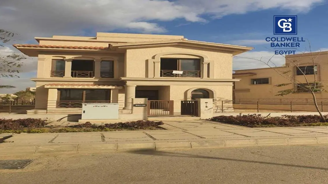 Luxury Villa for Sale in Cairo