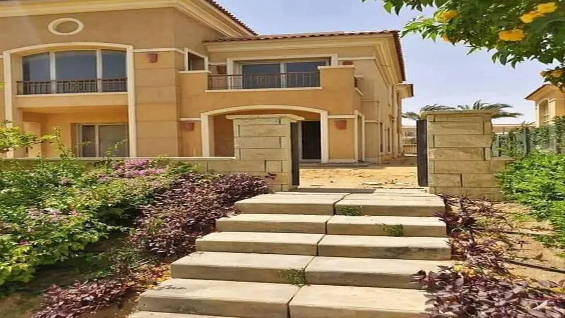 Luxurious Apartment with Spacious Layout in Prime Location
