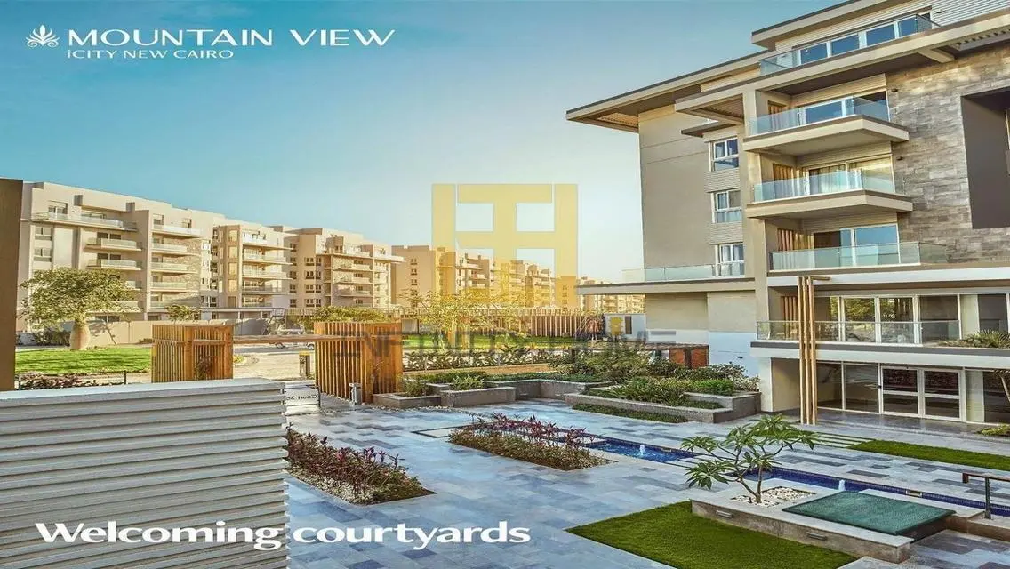 شقة مميزة للبيع overlooking بحيرة