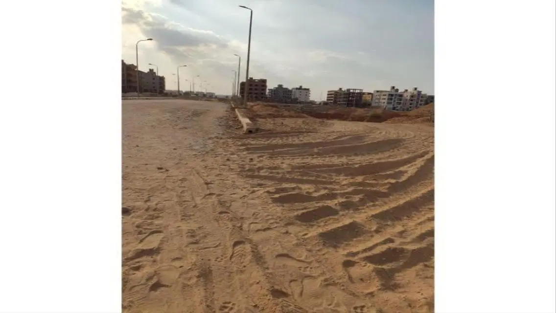 شقة فاخرة مكونة من 3 غرف نوم للبيع بسعر مغري