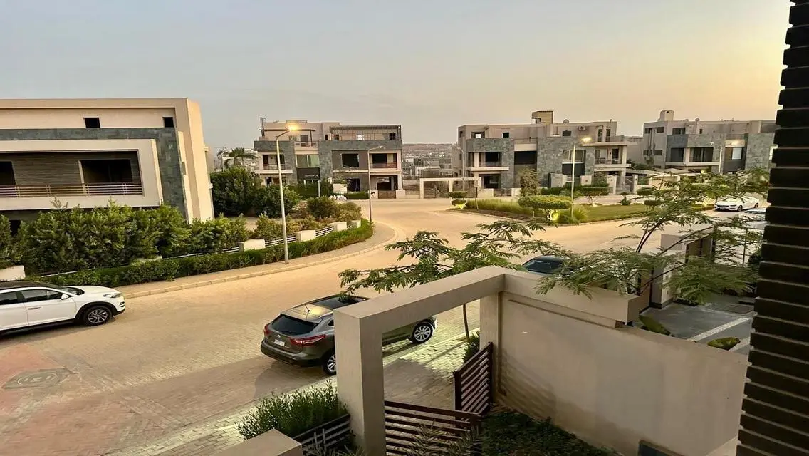 Luxurious Property with Exceptional Features